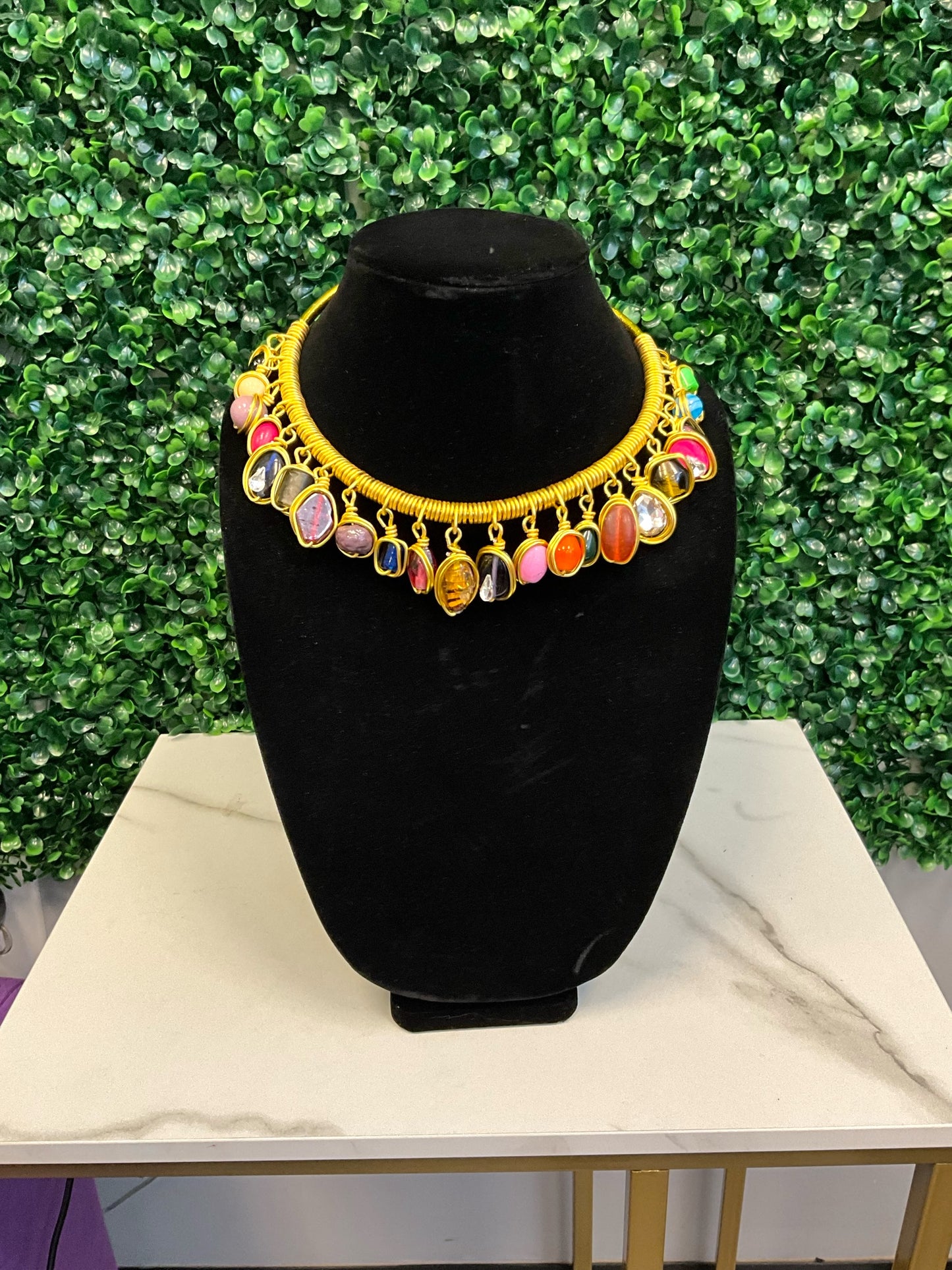 Color Charm Collar Necklace