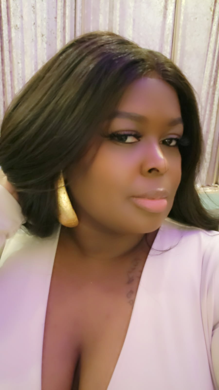 Teardrop Stud Earrings Gold