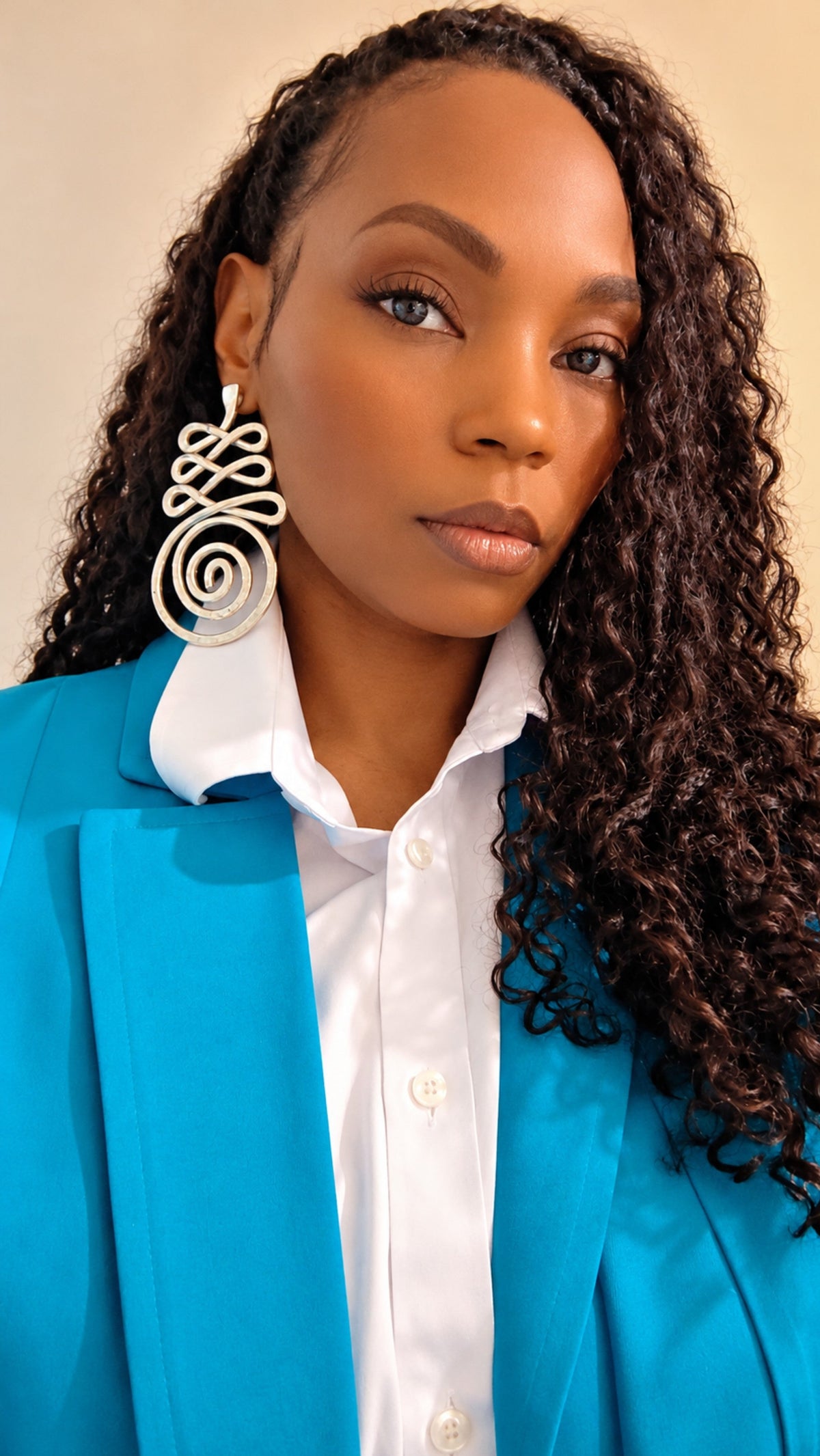 Silver swirl earrings